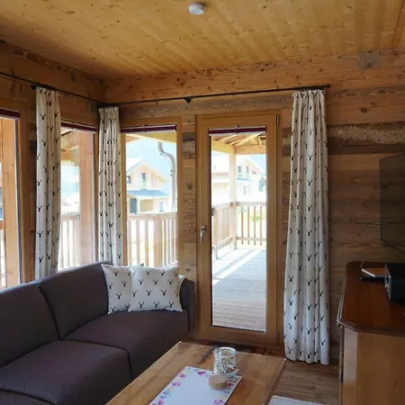 Luxus Murmeltierhuette *