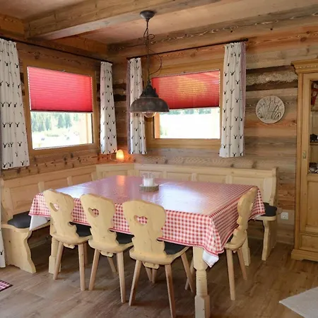 Luxus Murmeltierhuette